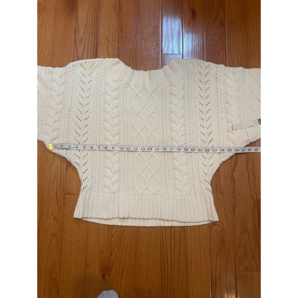 Express Cream Cable Knit Chunky Sweater Women's Large Cotton/wool/angora blend - Picture 6 of 11